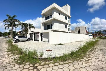 SOBRADO TRIPLEX PRÓXIMO AO MAR SB369